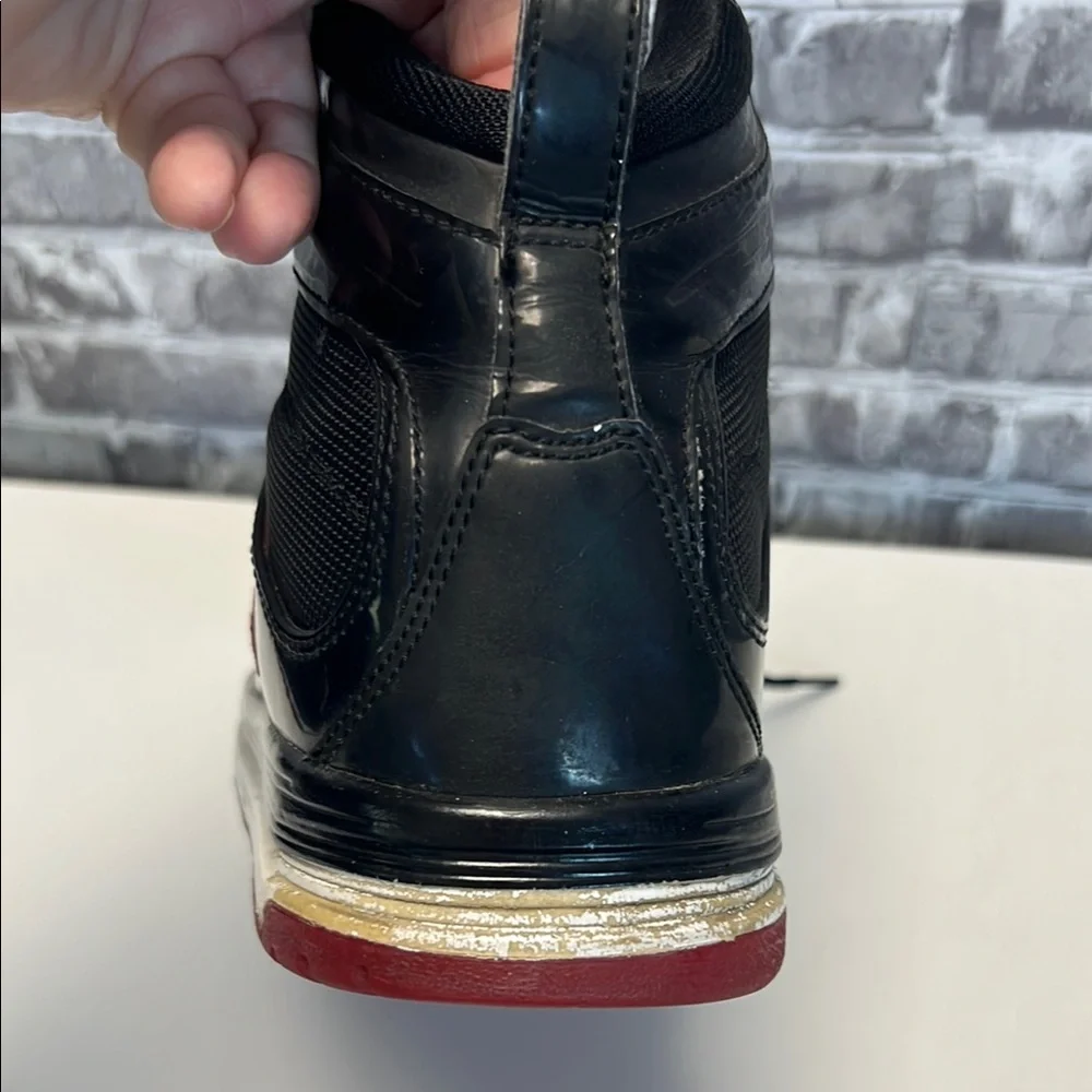 Jordan Men's Black‎ and Red Sneakers